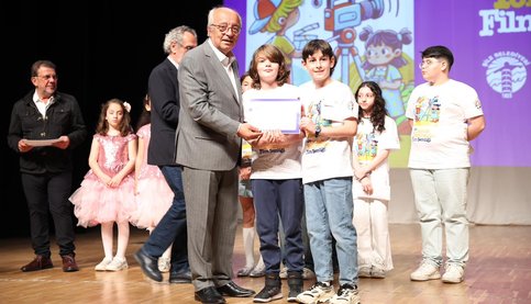 Şile’nin Minik Yönetmenleri Görkemli Gala Töreninde Ödüllerine Kavuştu