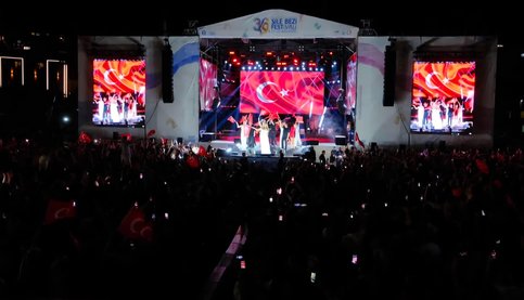 Şile’de Çifte Coşku: 30 Ağustos Zaferi ve Şile Bezi Festivali Binleri Buluşturdu